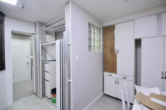 Cozinha e Área de Serviço de apartamento para alugar com 3 quartos, 218m² em José Menino, Santos