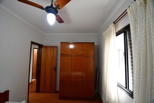 Quarto 1 de apartamento para alugar com 2 quartos, 61m² em Vila Joao Jorge, Campinas