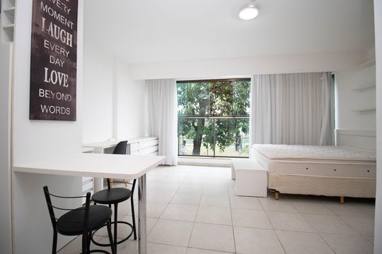 Hall de kitnet/studio para alugar com 1 quarto, 28m² em Setor de Grandes Áreas Norte 915, Brasília