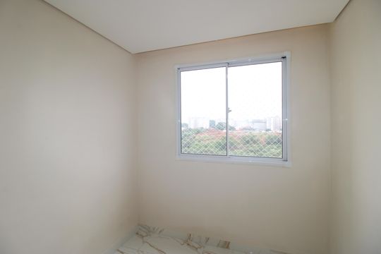 Quarto 1 de apartamento para alugar com 2 quartos, 41m² em Jardim Helian, São Paulo