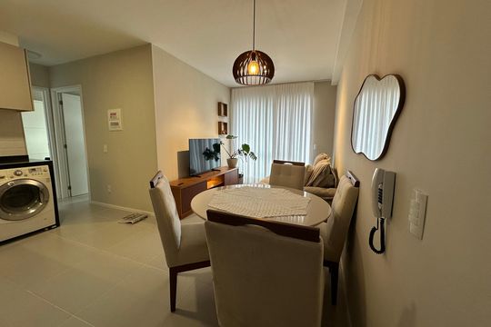 Sala de apartamento para alugar com 2 quartos, 60m² em Ipiranga, São José