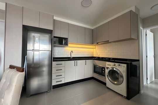 Cozinha de apartamento para alugar com 2 quartos, 60m² em Ipiranga, São José