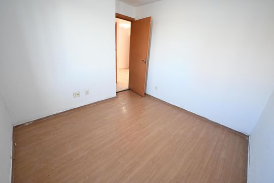 Quarto 2 de apartamento para alugar com 2 quartos, 55m² em Vila Alzira, Aparecida de Goiânia