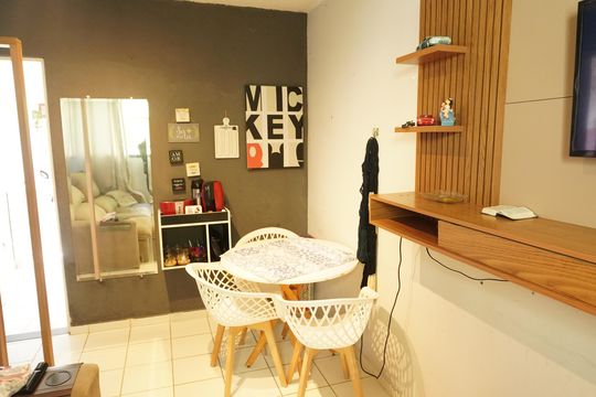 Sala de Estar de apartamento à venda com 2 quartos, 50m² em Residencial Morada dos Lagos, Barueri
