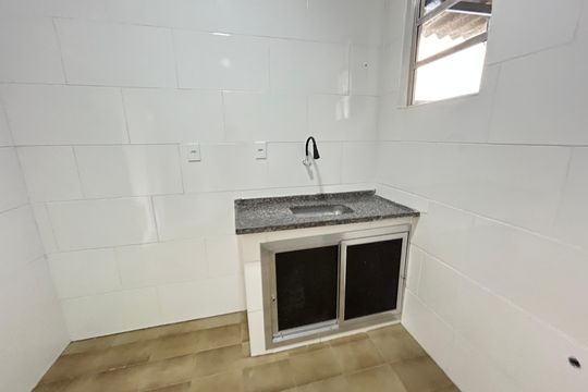Cozinha de casa para alugar com 1 quarto, 37m² em Osvaldo Cruz, Rio de Janeiro