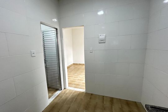 Cozinha de casa para alugar com 1 quarto, 37m² em Osvaldo Cruz, Rio de Janeiro