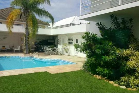 Casa de Condomínio à venda com 5 quartos, 600m² em Barra da Tijuca, Rio de Janeiro