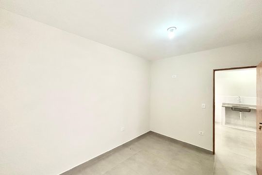 Quarto 1 de apartamento para alugar com 2 quartos, 50m² em Vila Dalila, São Paulo