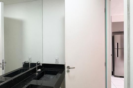 Banheiro de apartamento para alugar com 2 quartos, 33m² em Jardim Iris, São Paulo