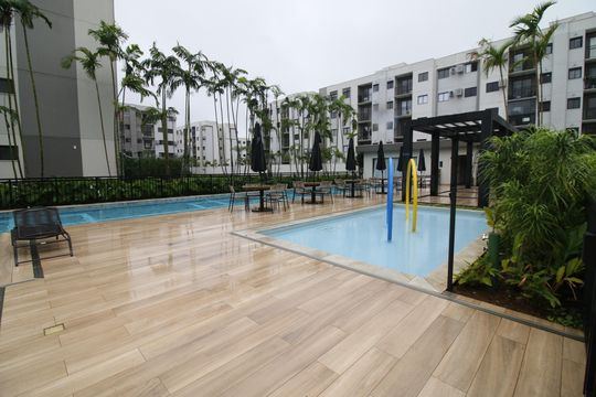 Área comum - Piscina de apartamento à venda com 2 quartos, 46m² em Barra Olímpica, Rio de Janeiro
