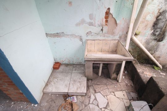 Área de serviço de casa para alugar com 2 quartos, 40m² em Vila Basileia, São Paulo
