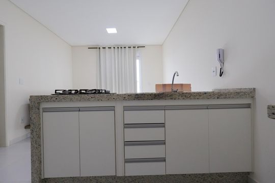 Cozinha de apartamento para alugar com 1 quarto, 45m² em Vila Nova, Campinas