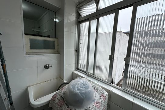 Área de Serviço de apartamento para alugar com 1 quarto, 42m² em Itararé, São Vicente