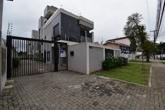 Fachada do condomínio de casa de condomínio à venda com 3 quartos, 125m² em Campo Comprido, Curitiba