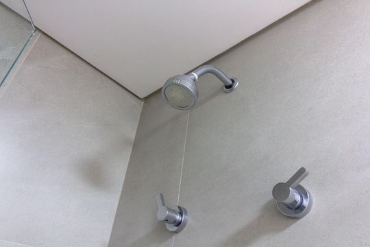 Banheiro de apartamento para alugar com 1 quarto, 39m² em Macedo, Guarulhos