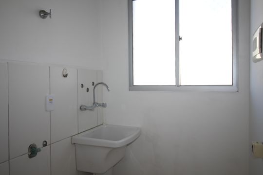 Área de Serviço de apartamento para alugar com 2 quartos, 46m² em Morro Santana, Porto Alegre
