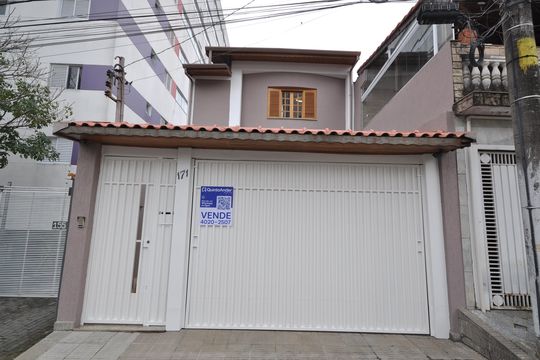 Fachada de casa à venda com 3 quartos, 228m² em Vila Mazzei, São Paulo