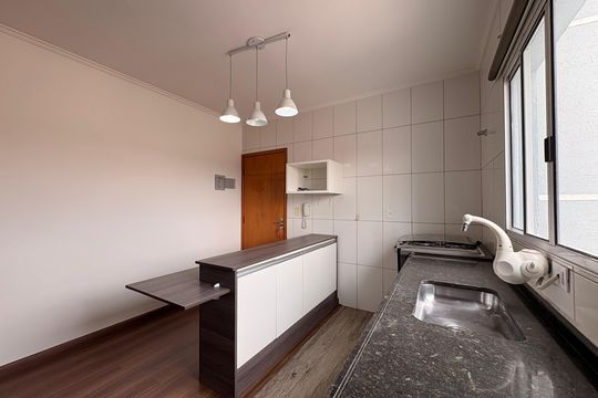 Cozinha de apartamento para alugar com 2 quartos, 82m² em Parque Oratório, Santo André