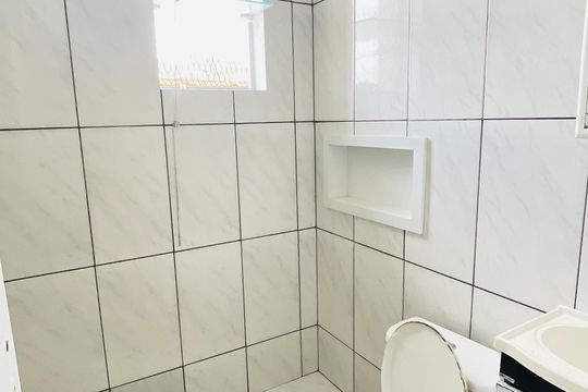 Banheiro de casa para alugar com 1 quarto, 46m² em Jardim Leonor, Cotia