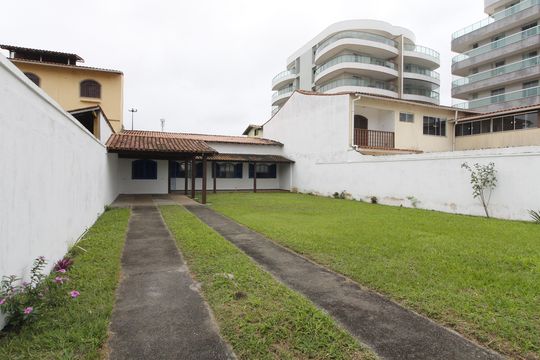 Área externa de casa para alugar com 2 quartos, 120m² em Braga, Cabo Frio