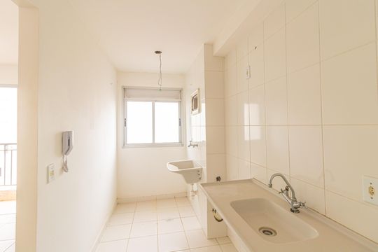 Sala/Cozinha de apartamento para alugar com 2 quartos, 35m² em Igara, Canoas
