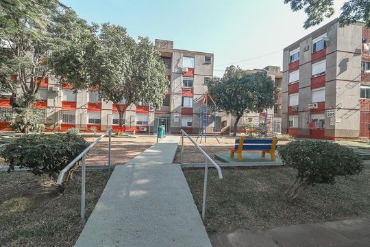 Área comum de apartamento para alugar com 2 quartos, 50m² em Jardim Itu, Porto Alegre