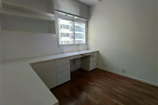 Apartamento à venda com 3 quartos, 110m² em Humaitá, Rio de Janeiro