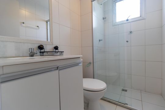 Banheiro da Suíte de apartamento para alugar com 3 quartos, 68m² em Jardim Aurelia, Campinas