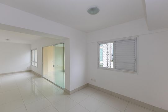 Sala 2 de apartamento para alugar com 2 quartos, 93m² em Vila da Serra, Nova Lima