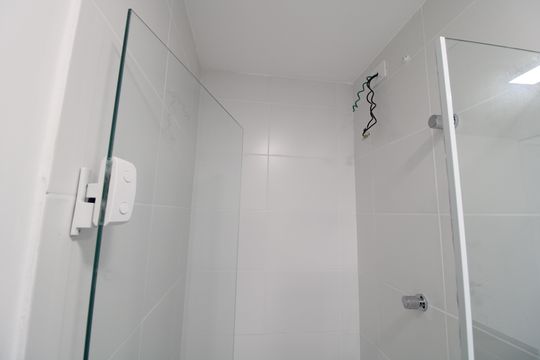 Banheiro de apartamento para alugar com 1 quarto, 29m² em Planalto Paulista, São Paulo