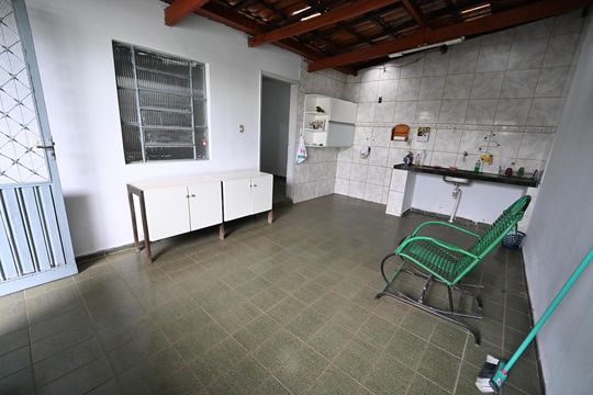 Casa à venda com 3 quartos, 178m² em Vila Americano do Brasil, Goiânia