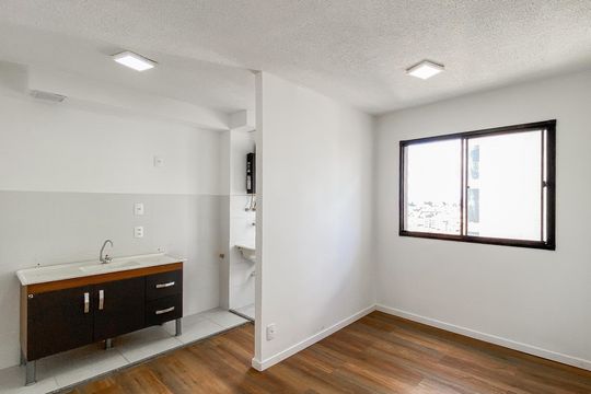 Apartamento para alugar com 2 quartos, 39m² em Vila Campanela, São Paulo