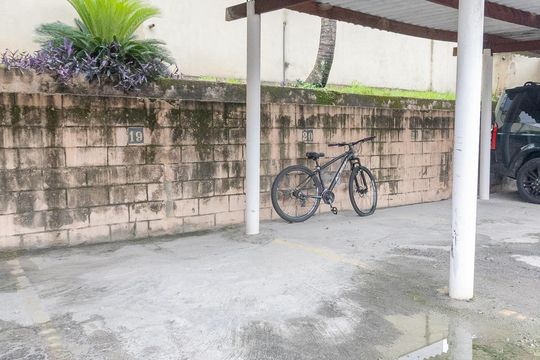 Garagem de apartamento à venda com 3 quartos, 55m² em Jardim Danfer, São Paulo