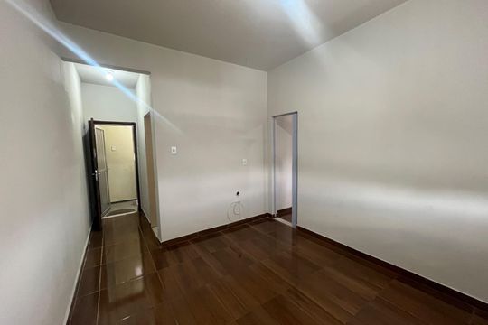 Apartamento para alugar com 2 quartos, 38m² em Centro, Duque de Caxias