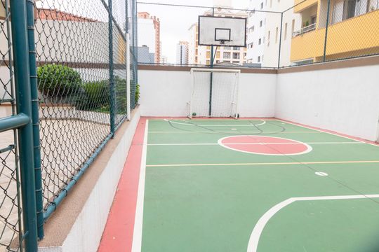 Quadra de apartamento para alugar com 3 quartos, 105m² em Jardim Bela Vista, Santo André