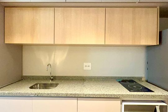 Cozinha de kitnet/studio à venda com 1 quarto, 29m² em Pinheiros, São Paulo