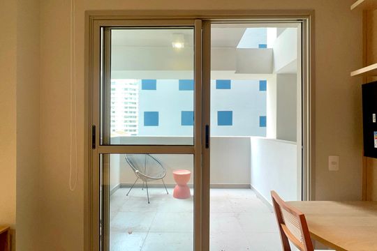 Varanda de kitnet/studio à venda com 1 quarto, 29m² em Pinheiros, São Paulo