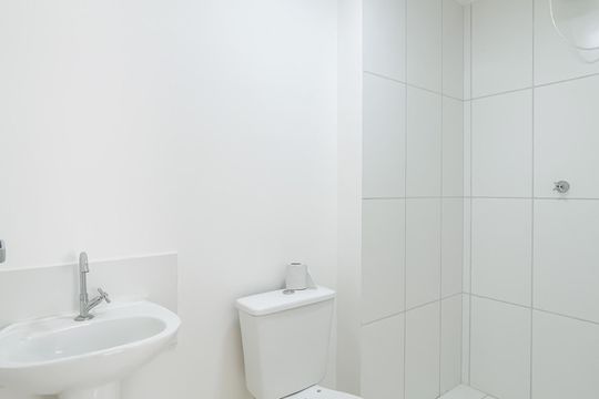Banheiro da Suíte de apartamento para alugar com 1 quarto, 26m² em Metalúrgicos, Osasco