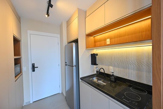 Cozinha de apartamento para alugar com 1 quarto, 29m² em Vila Clementino, São Paulo