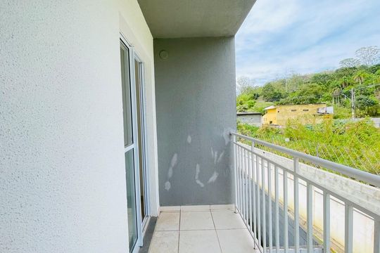 Varanda Quarto 1 de casa de condomínio para alugar com 2 quartos, 80m² em Bairro Jardim Nossa Senhora das Graças, Cotia
