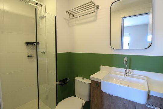 Banheiro do Quarto 1 de apartamento para alugar com 1 quarto, 30m² em Butantã, São Paulo