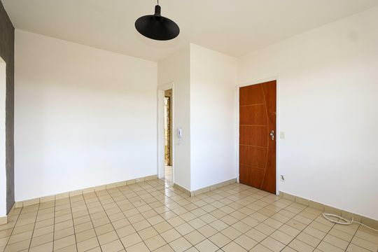 Sala de apartamento para alugar com 2 quartos, 62m² em Salgado Filho, Belo Horizonte