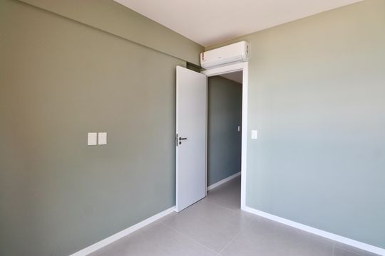 Quarto 3 de apartamento para alugar com 3 quartos, 80m² em Piatã, Salvador
