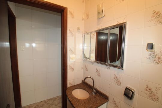 Banheiro de casa para alugar com 2 quartos, 129m² em Vila Isolina Mazzei, São Paulo