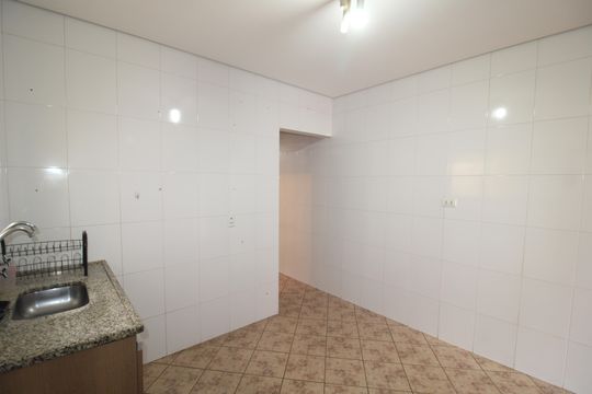 Cozinha de casa para alugar com 2 quartos, 129m² em Vila Isolina Mazzei, São Paulo
