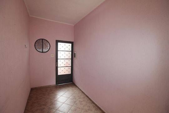 Hall de entrada de casa para alugar com 2 quartos, 129m² em Vila Isolina Mazzei, São Paulo