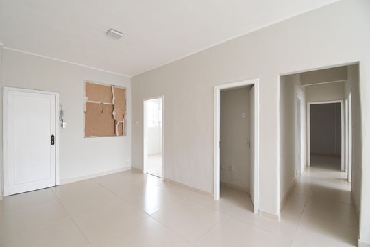 Apartamento à venda com 3 quartos, 120m² em Centro, Curitiba