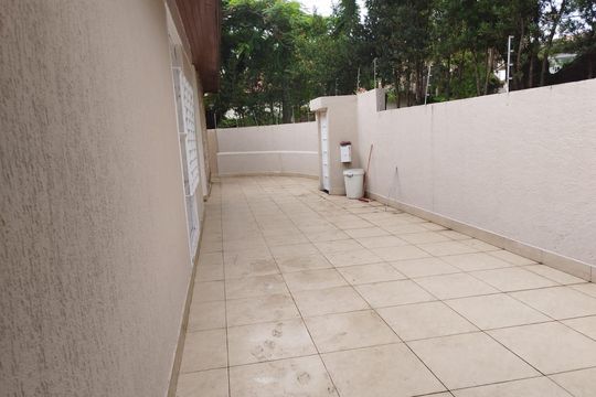 Quintal de casa para alugar com 3 quartos, 230m² em Granja Julieta, São Paulo