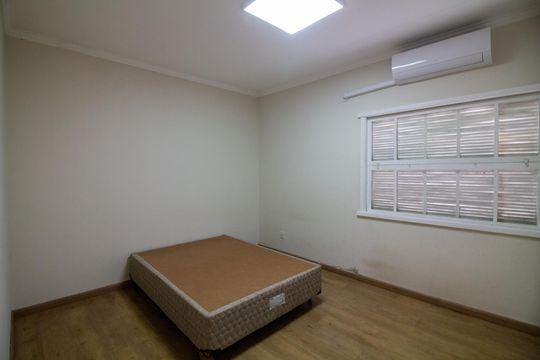 Quarto 1 de casa para alugar com 3 quartos, 230m² em Granja Julieta, São Paulo