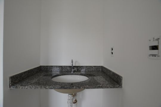 LAVABO de apartamento para alugar com 2 quartos, 34m² em Jaguaré, São Paulo